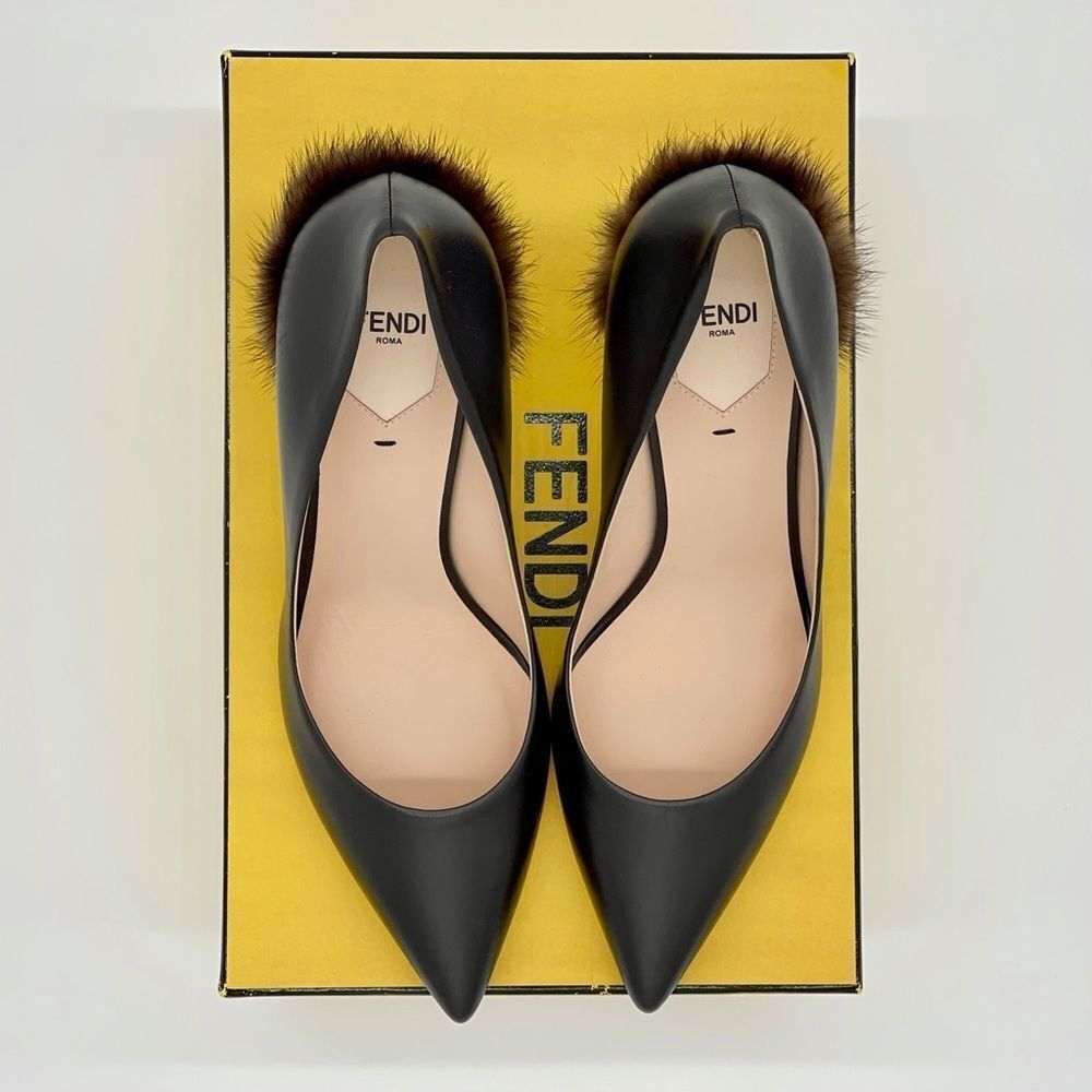 Fendi Closed Toe Heels Black Leather Pumps w/ Brown Mink Fur Size 39.5 NWT - Picture 4 of 15